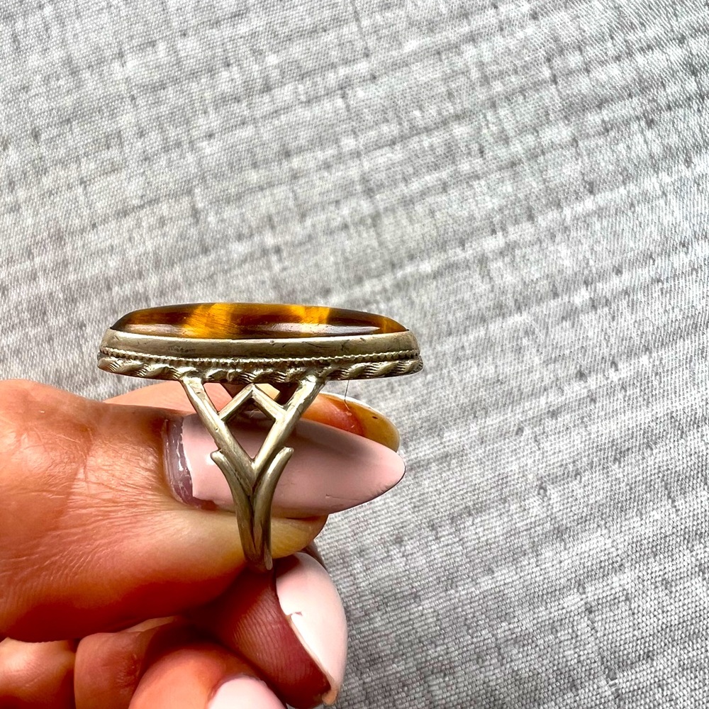 Sterling silver tigers eye ring-size 7 - Picture 2 of 5